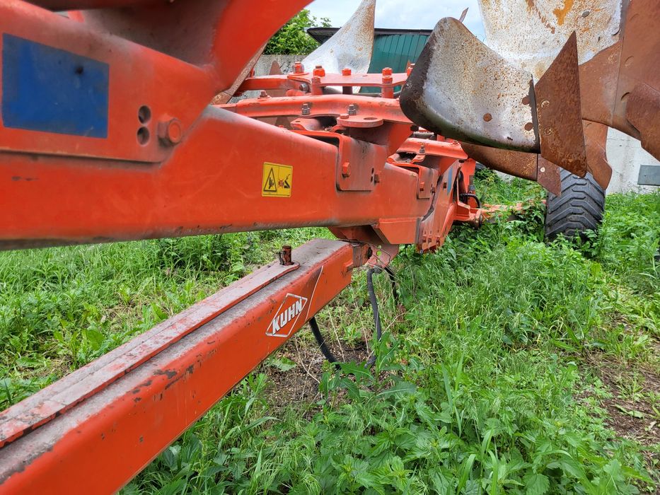 Плуг оборотний KUHN CHALLENGER 9Т, 2017рв