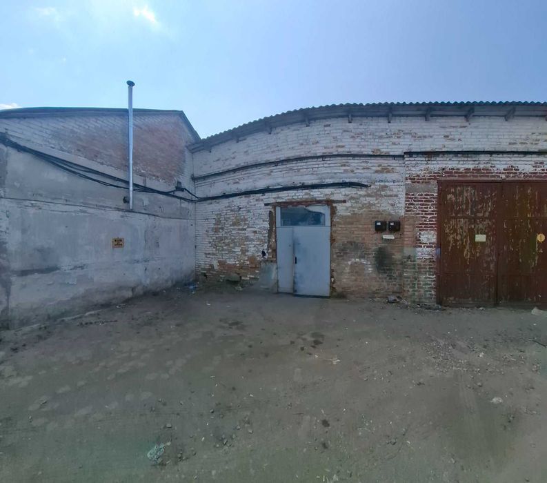 50м2 в центральній частині міста. БЕЗ ВІДКЛЮЧЕНЬ!