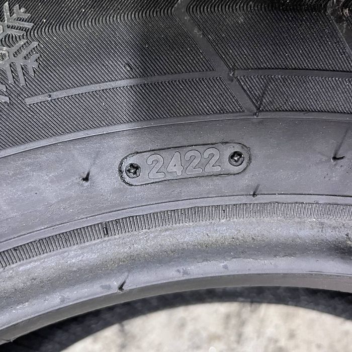 Шини 225/65R17 4425 Triangle
