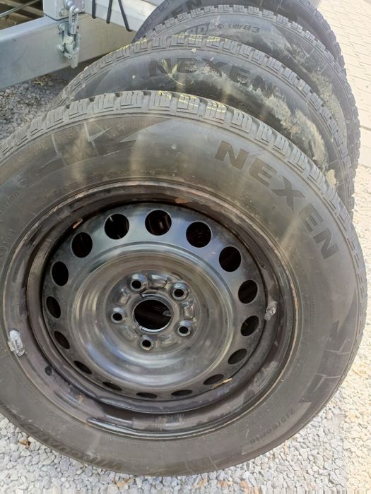 Koła zimowe Suzuki 215/60/16 Nexen 5x114,3