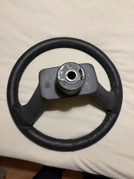 Volante para Peugeot 205