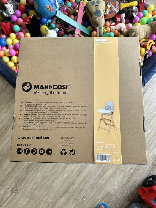 Cadeira de papa maxi cosi com kit recem nascido. Nova!