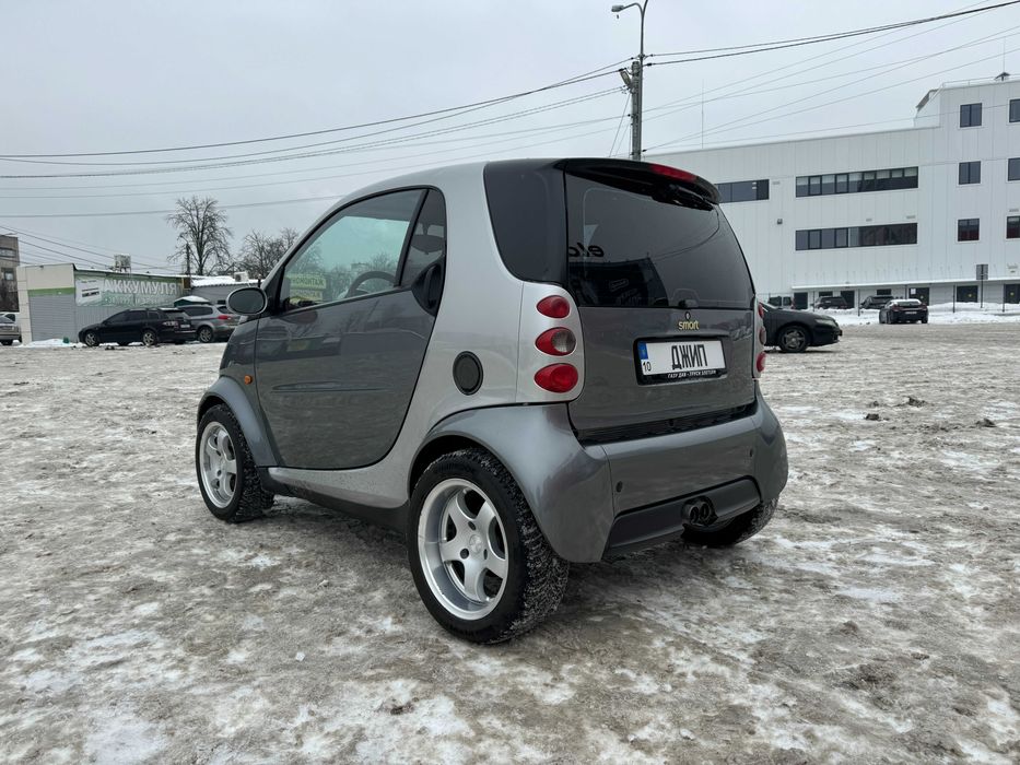 Smart Fortwo 2003 0.7 турбо в прекрасному стані