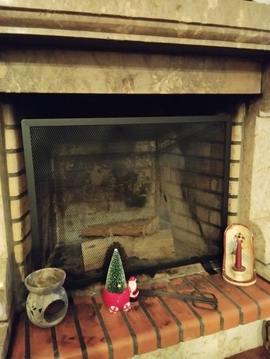 Grelha de proteção de lareira