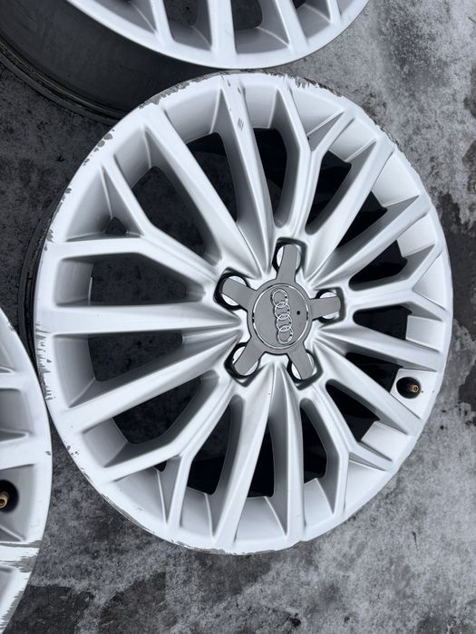 Felgi aluminiowe Audi 5x112 R16 7J Et 48 otw 57.1 Nr B48