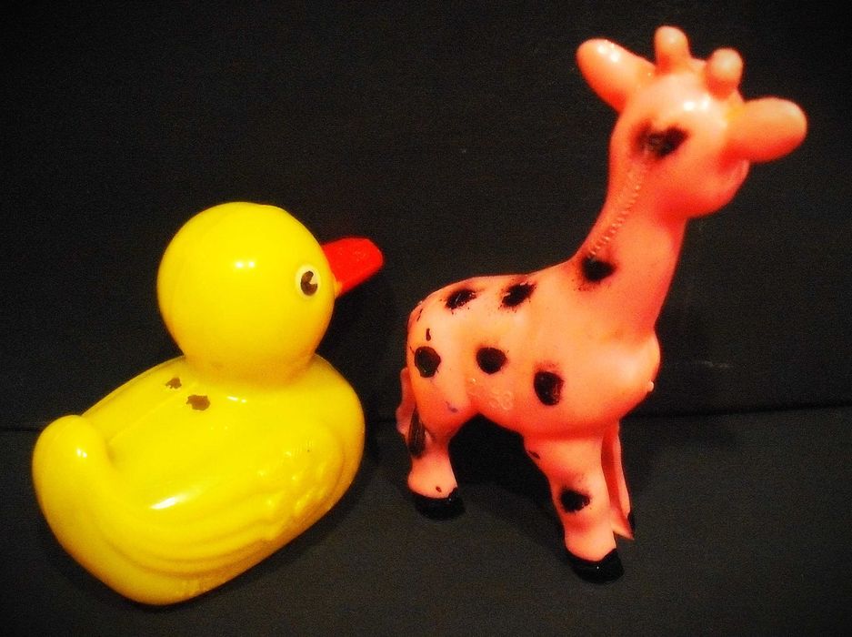 JATO - Patinho e girafa.