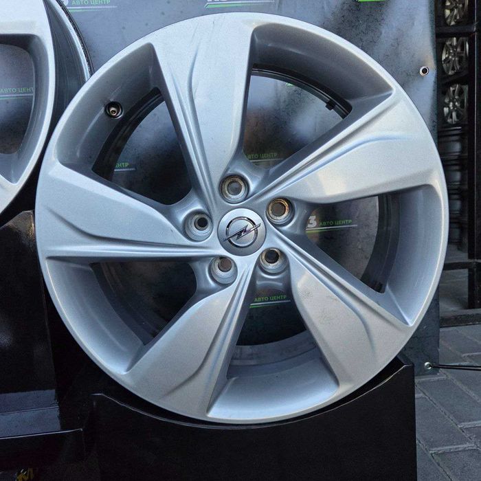 Легкосплавні диски 5x110 R18 7.5J ET49 D65.1 OPEL CR62