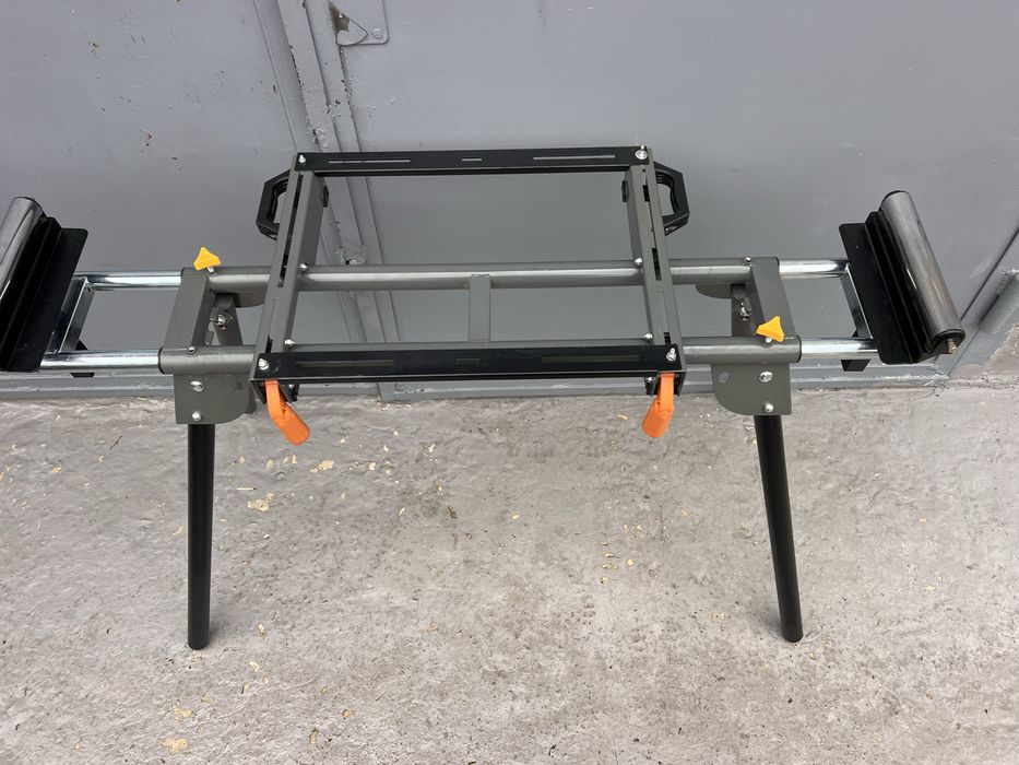 Розсувний стіл для торцювальної  пили Toolson