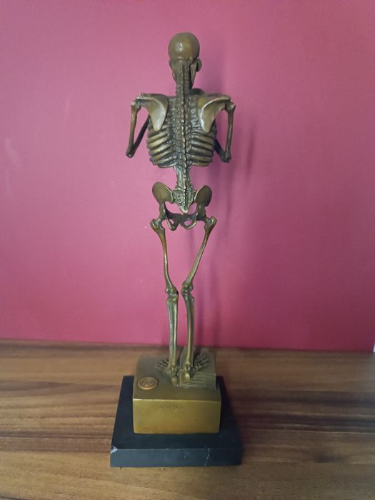 Статуетка скелет бронза мрамор скульптура коллекция