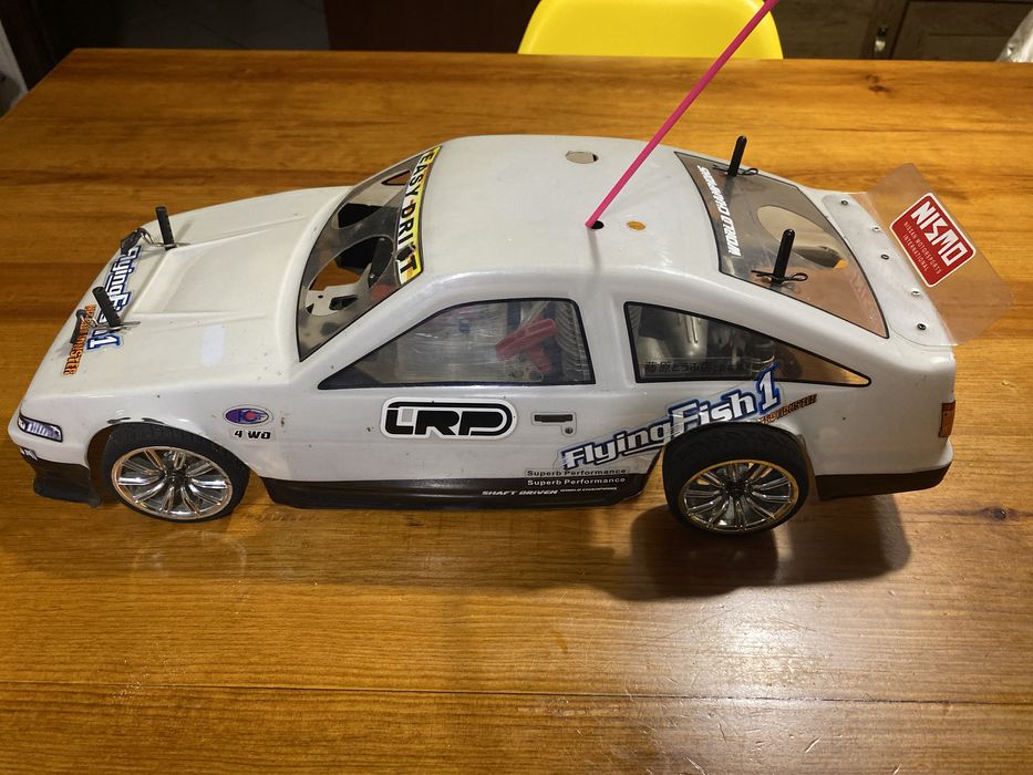 RC carro 1:10 da Kyosho Nissan Silvia
