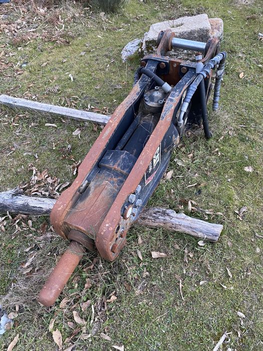 Martelo hidráulico CATERPILLAR H100