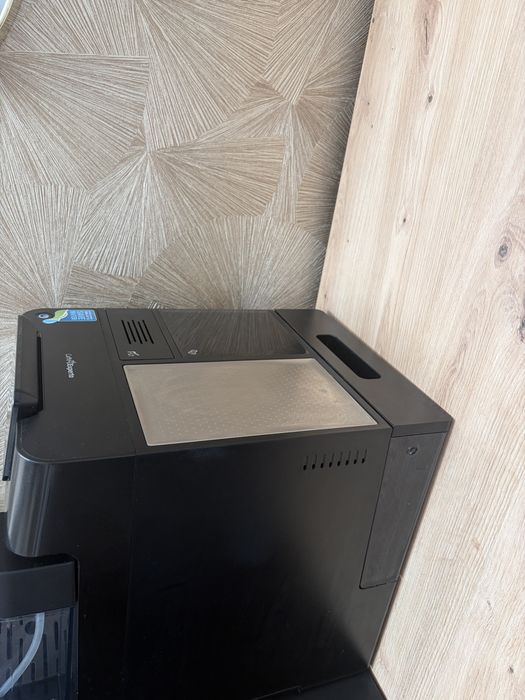 Ekspres ciśnieniowy CaffeExperto CEG7304B 19 bar Stalowy młynek Czarny