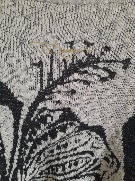 Casaco desigual lindo M