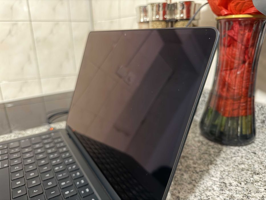 Macbook Air 13" (Azul / 8GB / 256GB) - Muito Estimado!