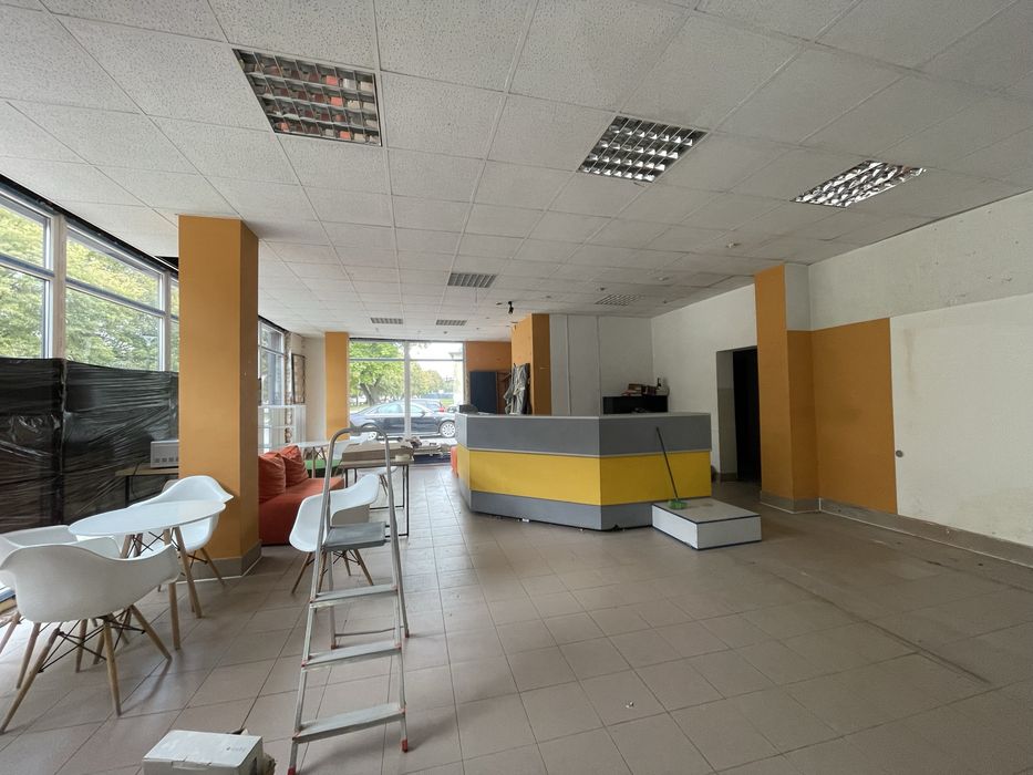 Оренда фасаду на Володимира Великого навпроти ЖК Америка (кол. Капро)