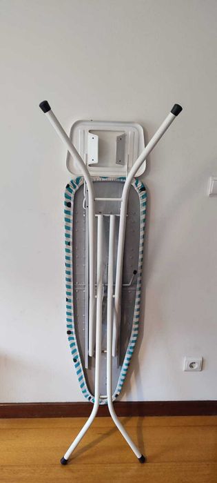 Tábua de passar roupa
