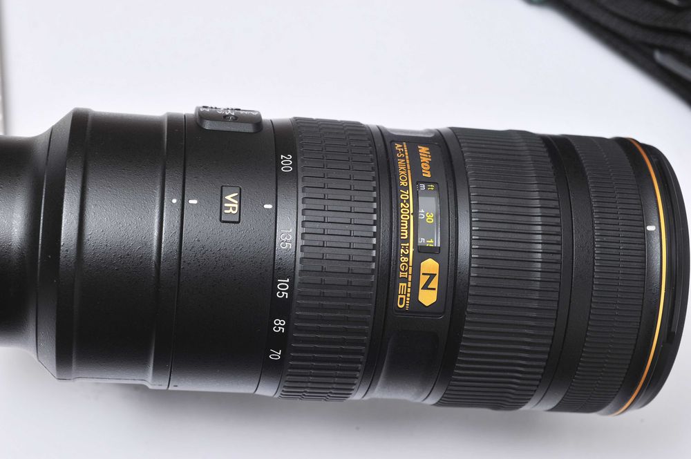 Nikon AFS 70-200mm  VRII Seminova