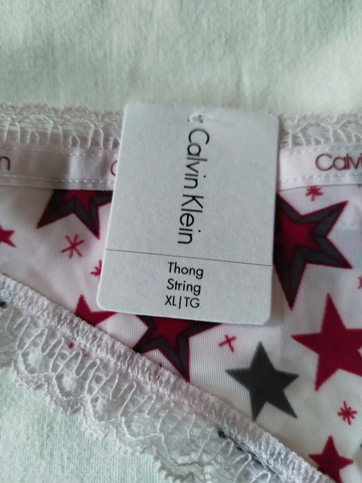 Majtki damskie Calvin Klein.