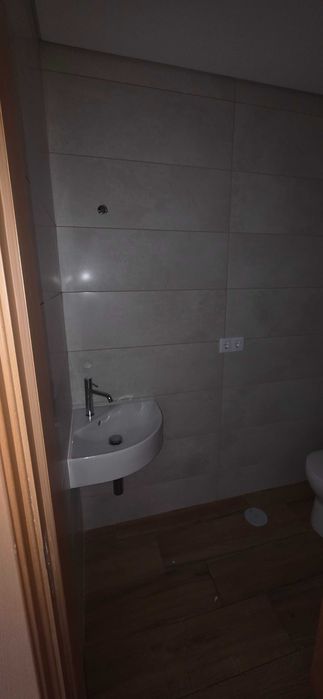 T2 amplo com Suíte em Anadia:  700€/mês!