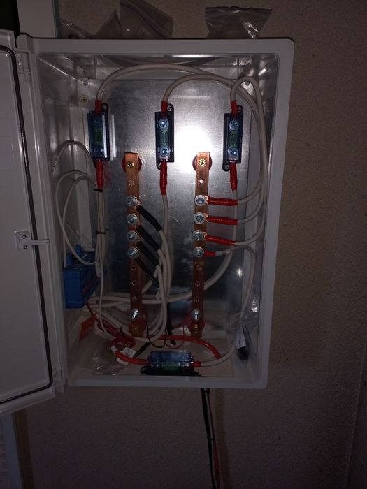 Підключення інвертора монтаж павер банк дбж джерело безперебійного жив