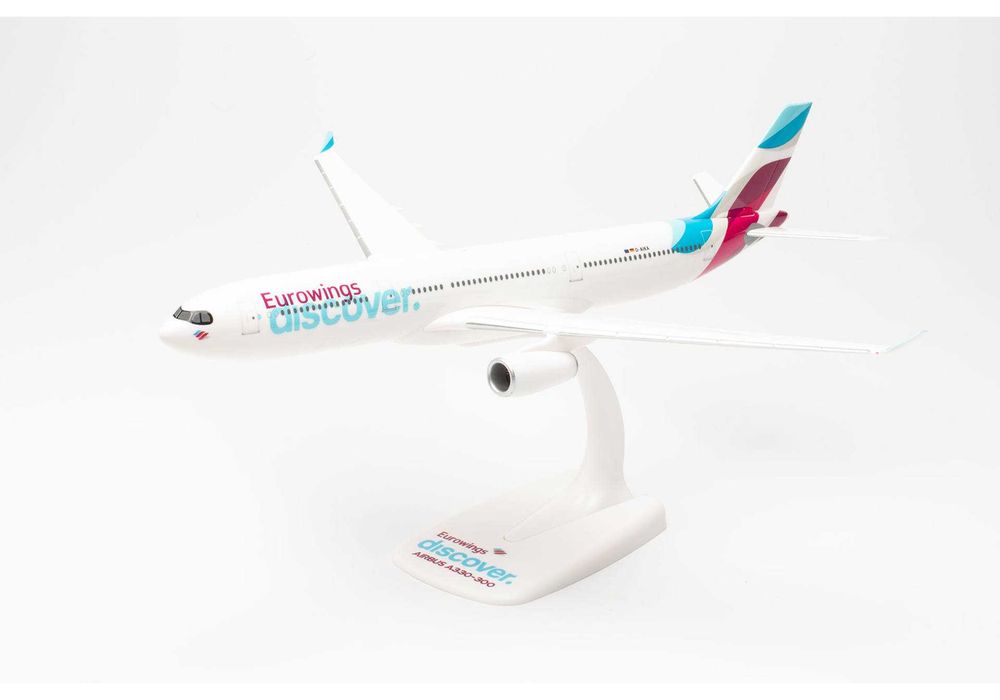 Herpa 613668 Eurowings Discover Airbus A330-300 – D-AFYR SNAPFIT 1:200