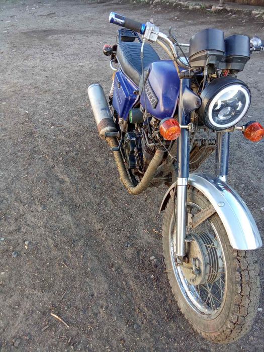 Продам мотоцикл Иж с мотором Сузуки