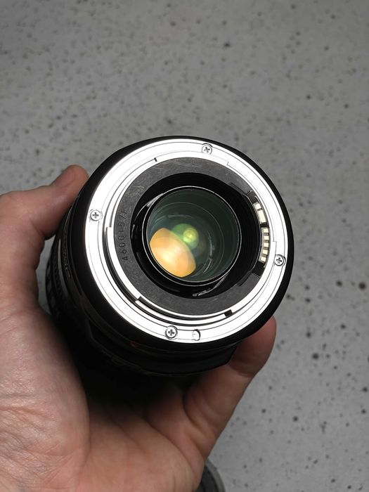 Вживаний Canon 28-135mm f/3,5-5,6 IS USM