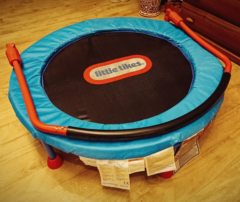 Батут дитячий LITTLE TIKES 656071EU