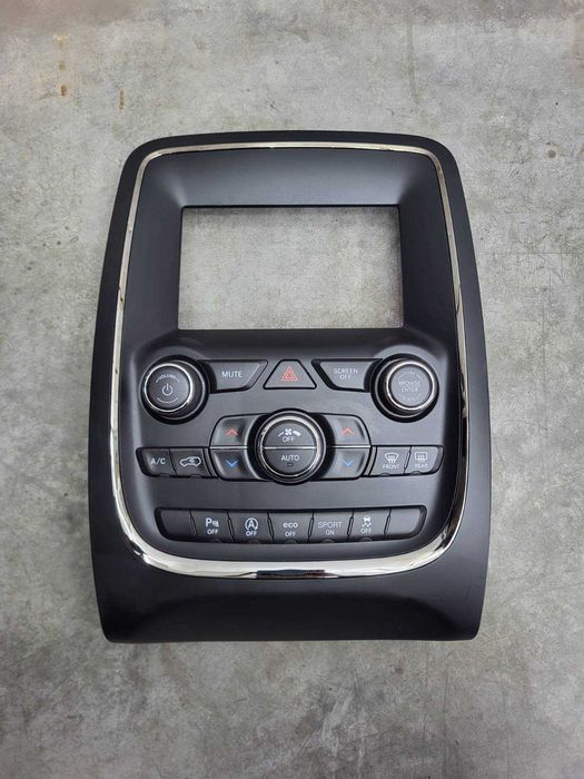 Radio nawigacja UConnect DELPHI VP2_7 CarPlay Dodge Durango 2018, 2020