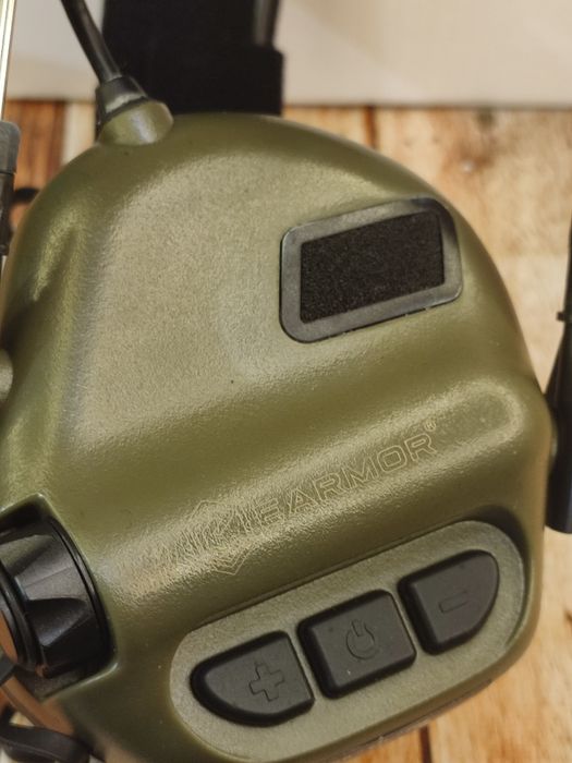 Активні навушники Earmor M31