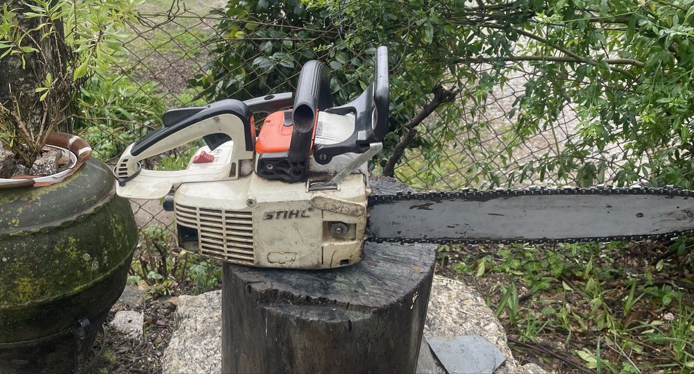 Vendo motosserra Stihl 009AV