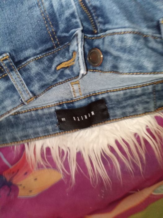 Mohito elastyczne jeansy skinny 38