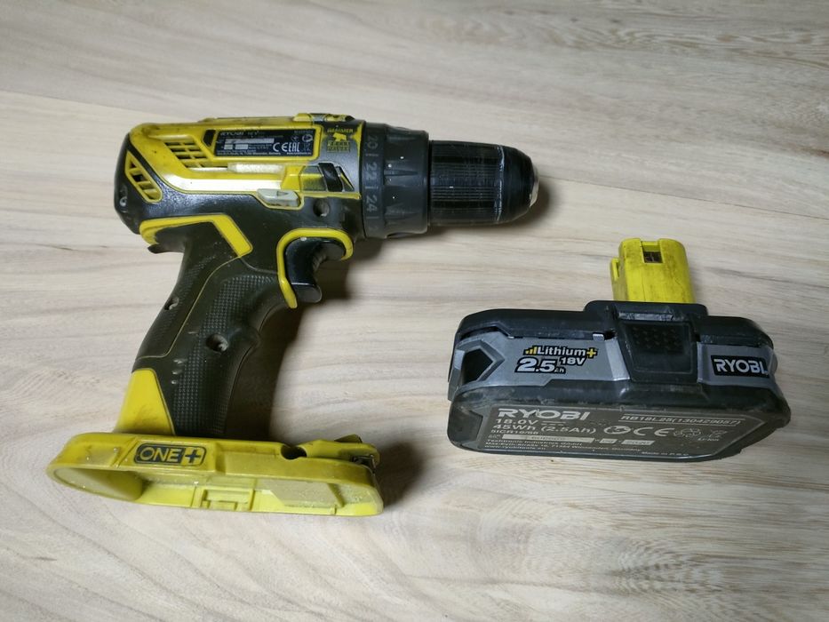 Wkrętarka ryobi R18PD3 i Aku RB18L25