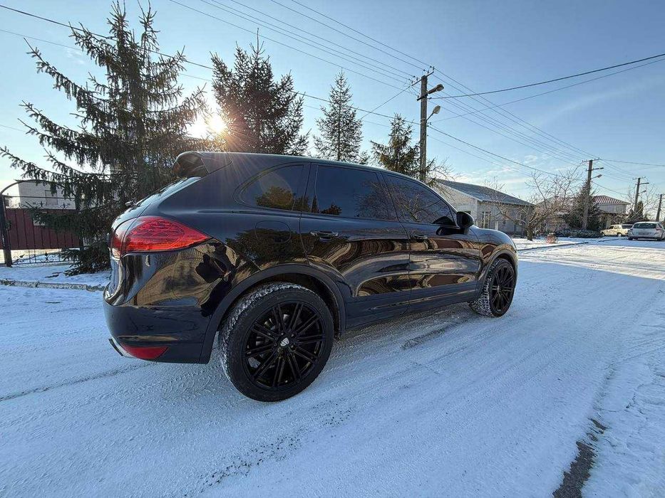 Porsche Cayenne 2012 3.6бензин