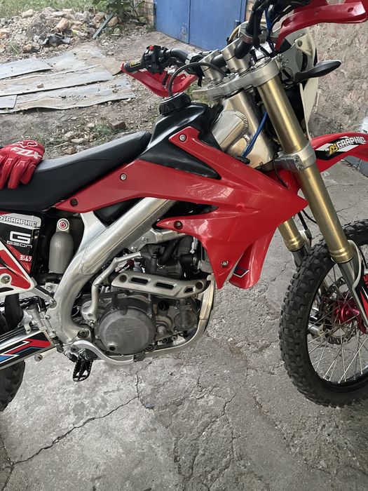 Продам або обміняю 2 мотоцикли геон дакар 2014 року з пробігом 1000к