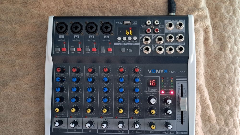 8-kanałowy mikser muzyczny z procesorem DSP USB/PC Vonyx VMM-K802