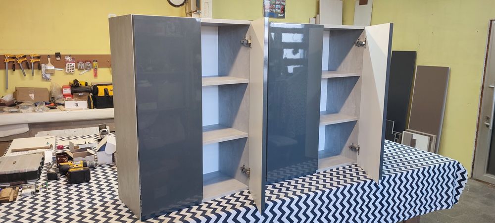 Продам кухонный шкафчик