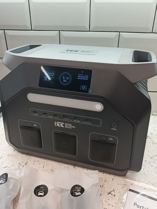 Зарядна станція iee p1800w