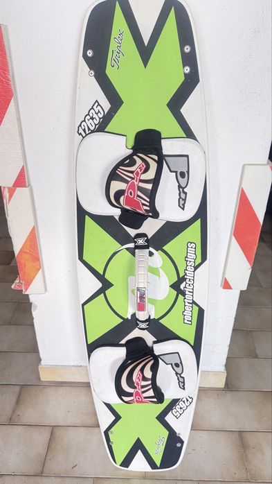 Prancha de Kitesurf RRD Triplex 126/35 coleção