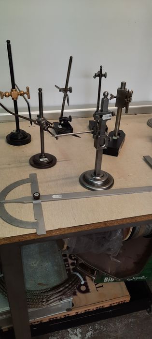 Graminhos, compassos de várias medidas