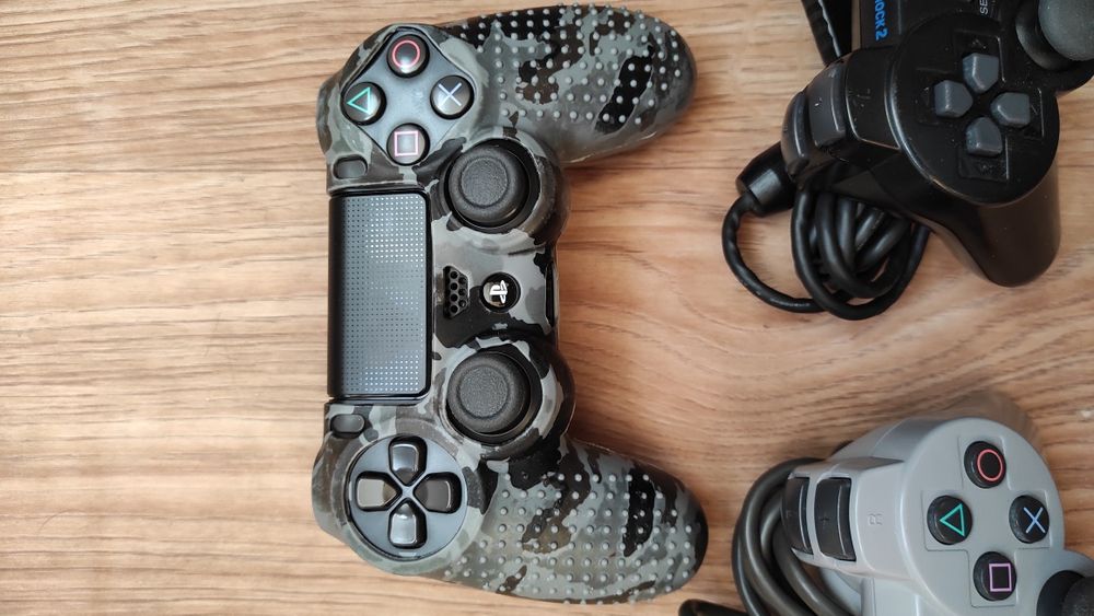 Джойстики для Playstation 1/2/4