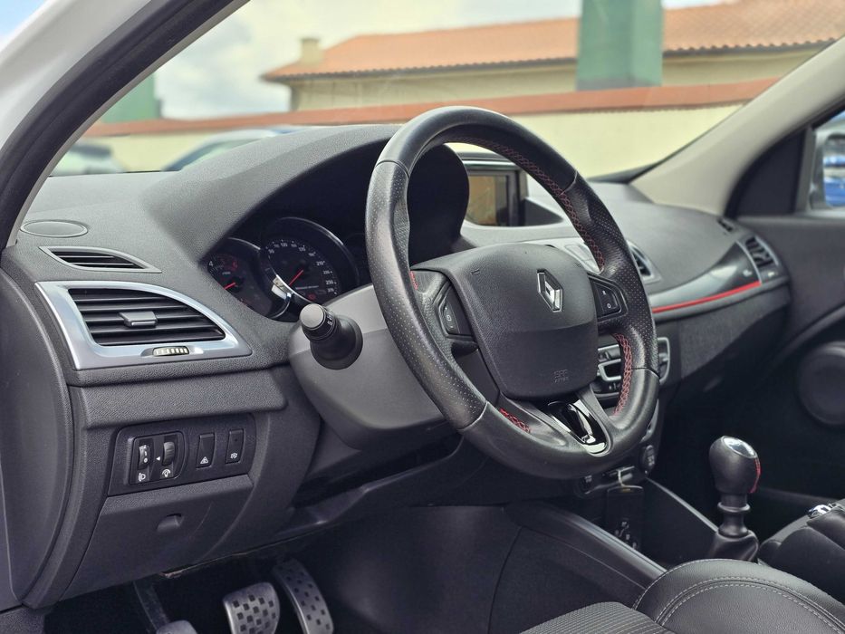 Renault mégane III sw gt line 1.5dci 110cv