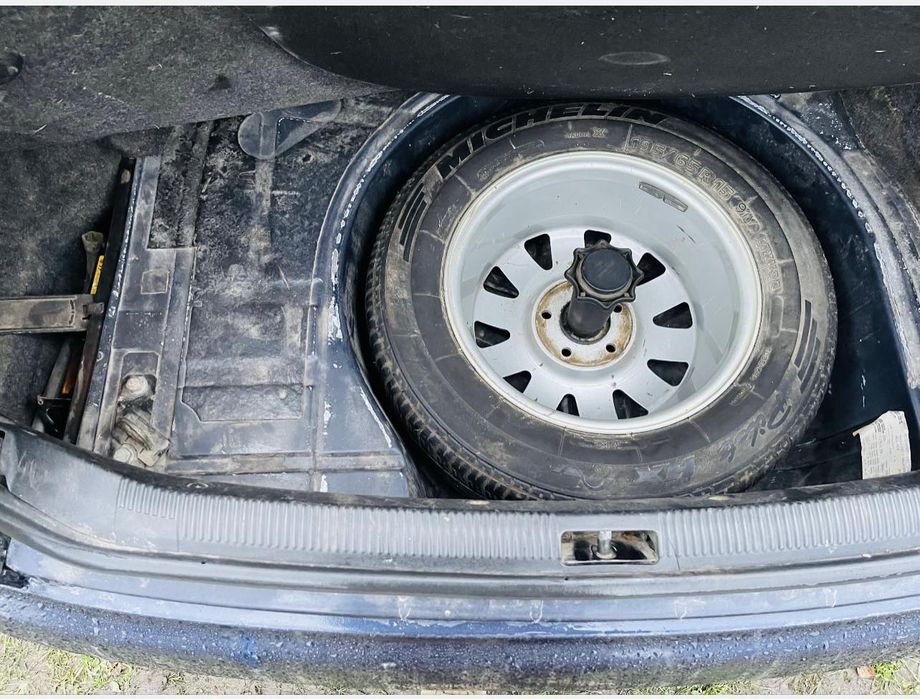 Автомобіль Ауді А4