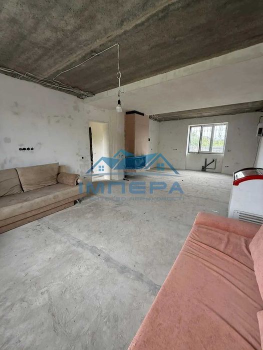 Продаж 2-поверхового цегляного будинку. 122м2