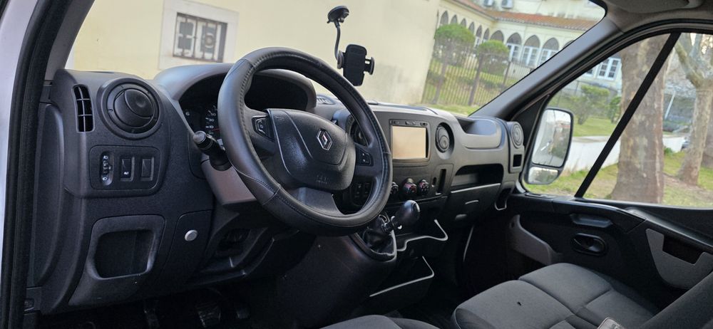 Renault Master 2.3 cdti L2H2