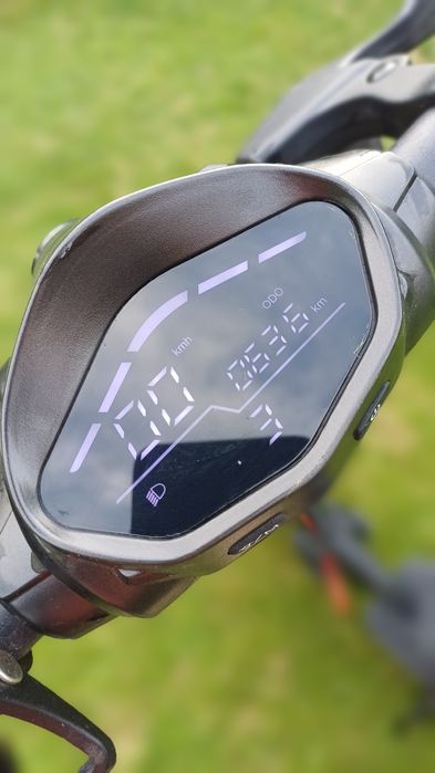 Japońska hulajnoga elektryczna SHARP EM KS4ceu b czarna