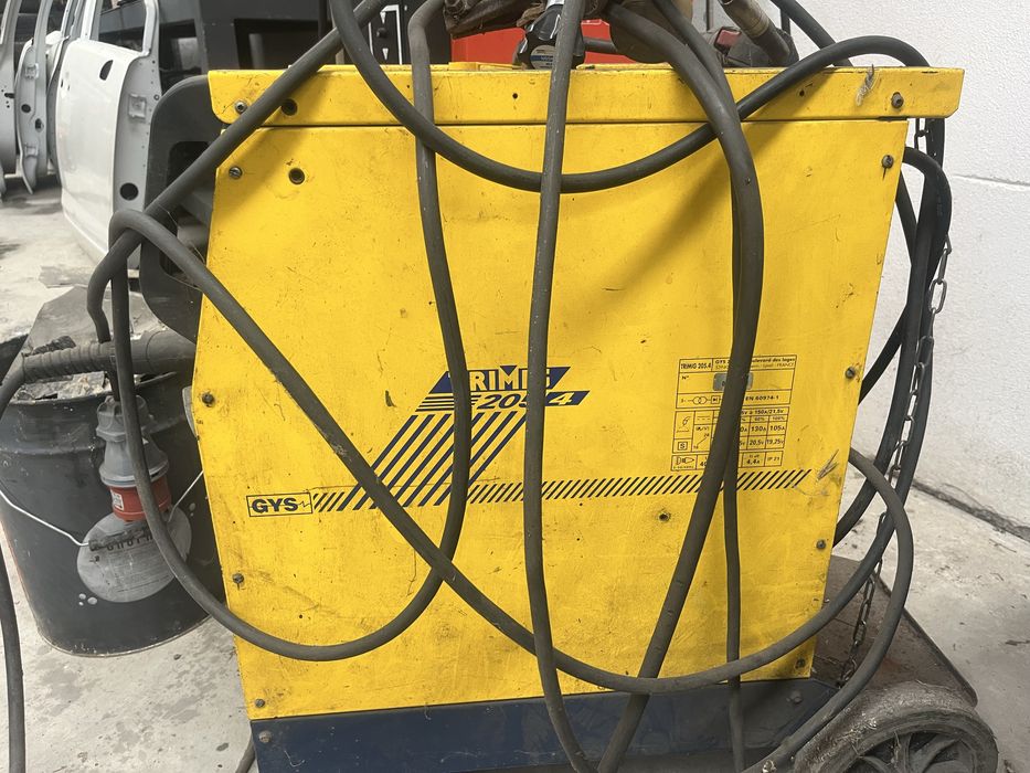 Maquina de soldar GIS  TRIMIG 205-4