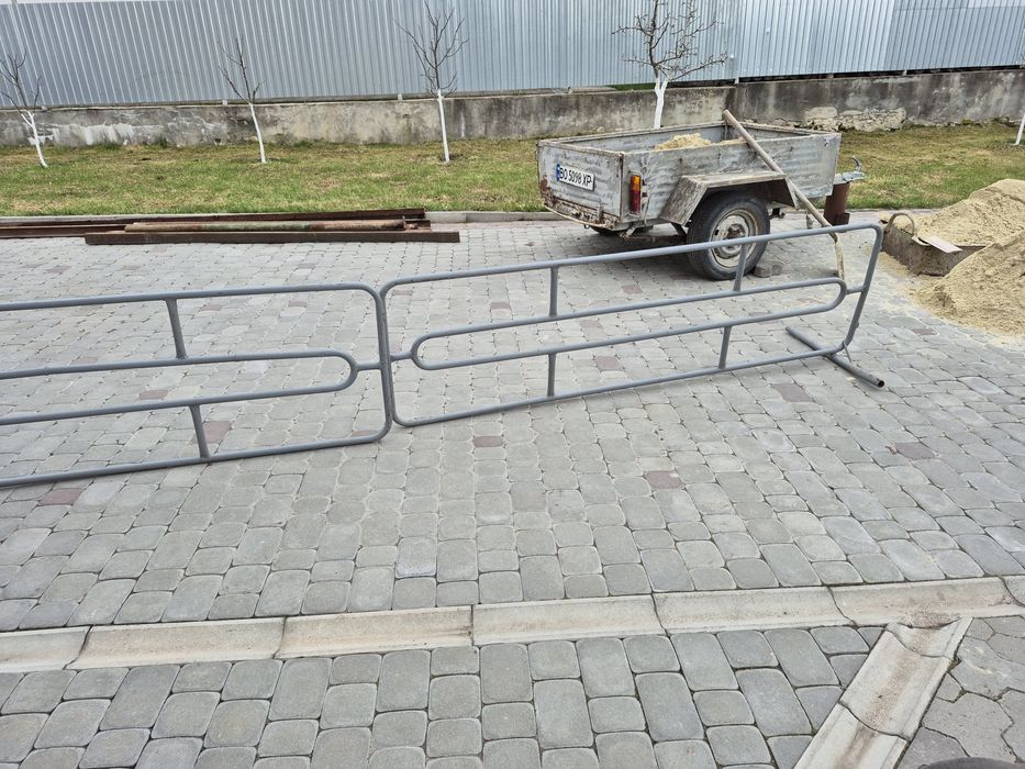 Паркан, огорожа , в хорошому стані 2.2м секція 4шт