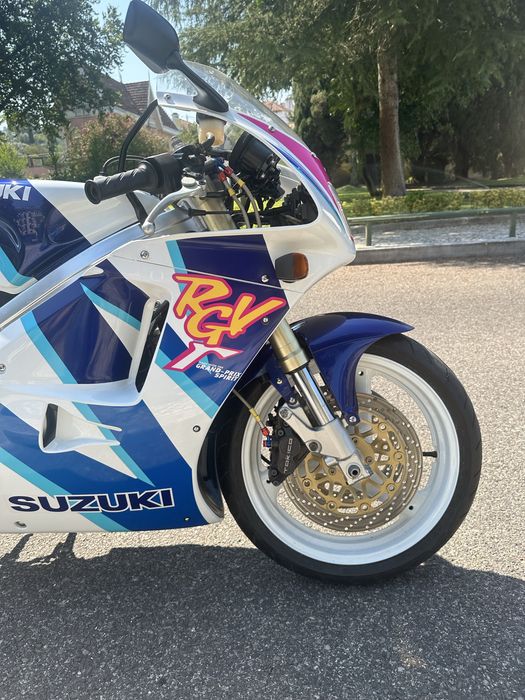 Suzuki RGV 250 VJ22A - 1992