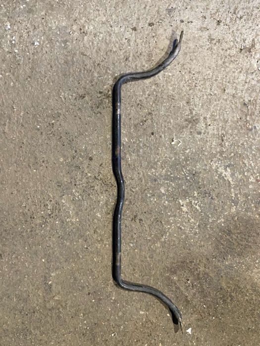 Стабілізатор передній